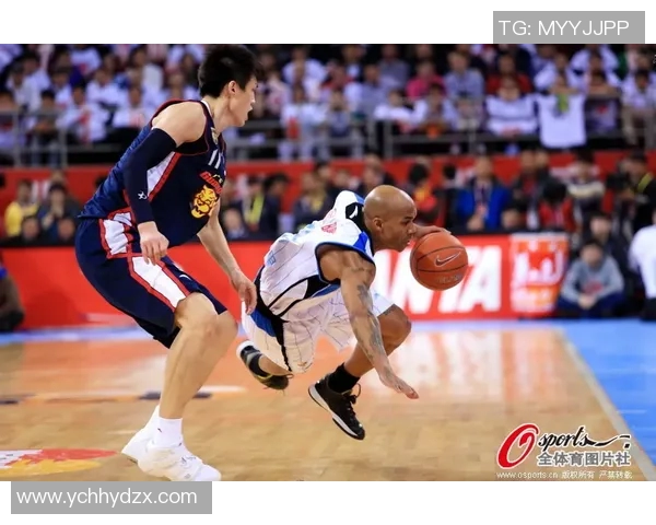 CBA精彩回顾广东队与福建队的激烈对决与精彩瞬间分析